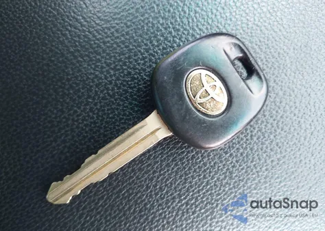 2019 Toyota Corolla Le z USA, uszkodzony, nr VIN 2T1BURHE1KC162813